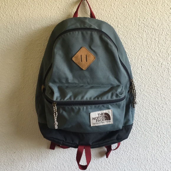 the north face unisex berkeley backpack